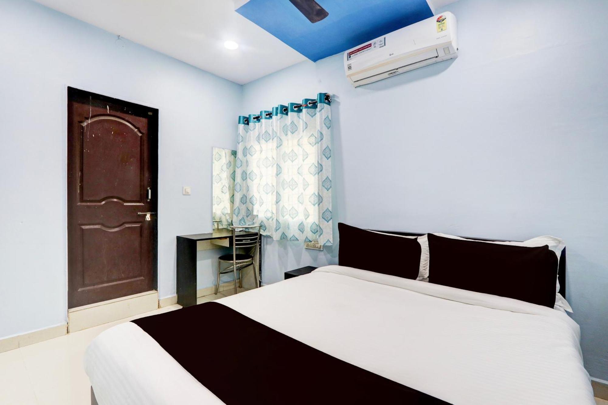 Hotel O Moon Light Nizamabad Buitenkant foto