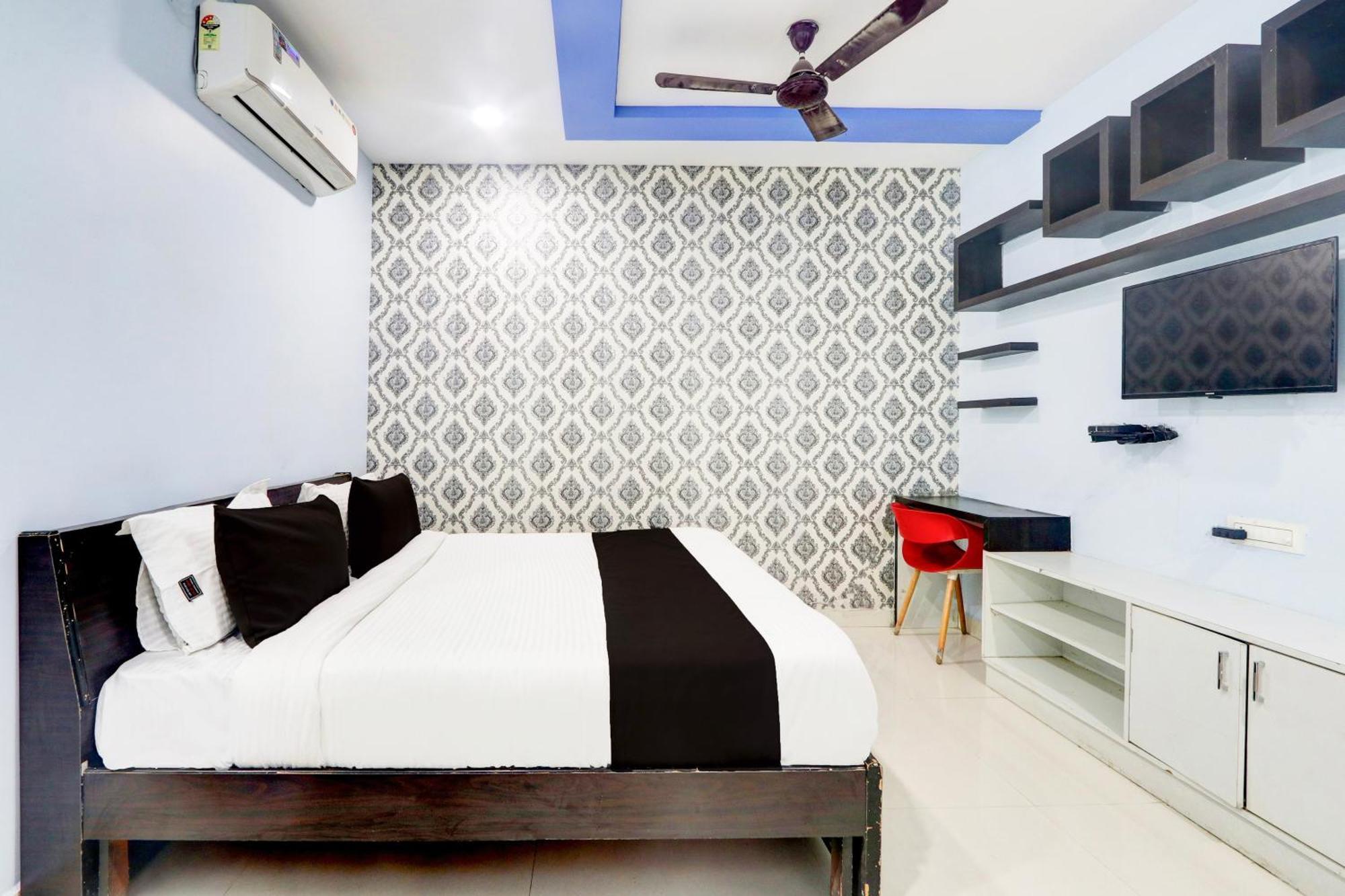 Hotel O Moon Light Nizamabad Buitenkant foto